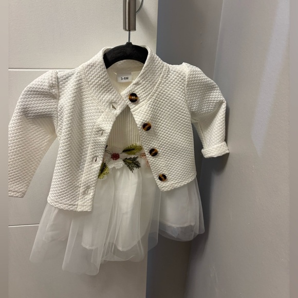 Kid’s White Embroidery Floral Mesh Waistcoat Dress Size 3-6 Months - Picture 4 of 4